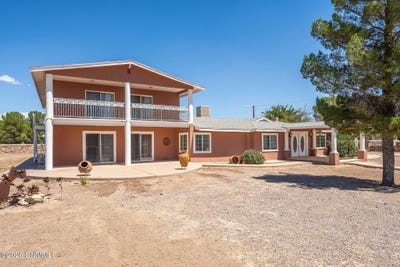 /international/us/13700-state-highway-478-mesilla-park-nm-110110309508/