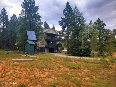 /international/us/1270-w-strawberry-point-road-duck-creek-village-ut-110097884154/