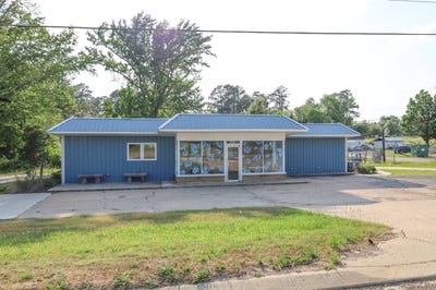 /international/us/7202-hwy-165-columbia-la-110100374676/