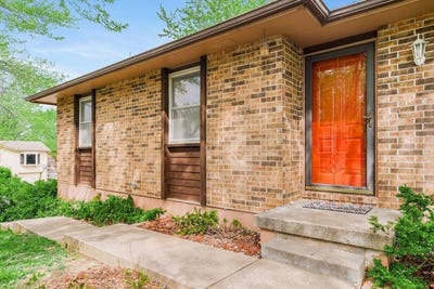 /international/us/409-creach-drive-warrensburg-mo-110106151890/