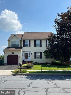 /international/us/710-penn-street-pennsburg-pa-110100388584/