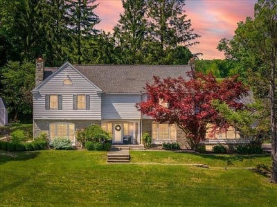 /international/us/3715-kirk-rd-endicott-ny-110108550034/