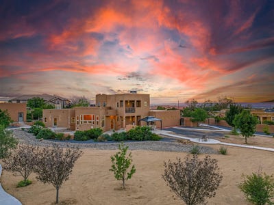/international/us/11605-holly-avenue-ne-albuquerque-nm-110120623506/