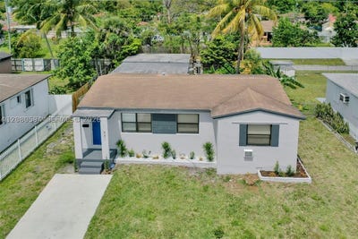 /international/us/941-ne-155th-ter-north-miami-beach-fl-110109959008/