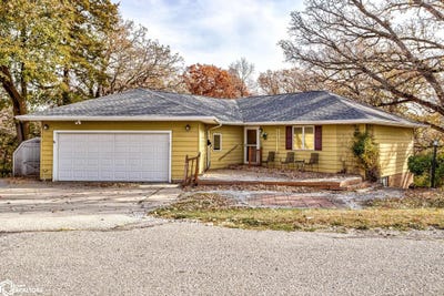 /international/us/5524-north-dakota-avenue-ames-ia-110095524139/