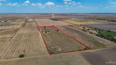 /international/us/uncle-peters-road-lyford-tx-110119655086/
