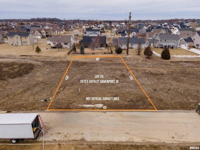 /international/us/1912-e-59th-court-davenport-ia-110097699855/