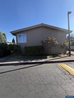 /international/us/1949-palmquist-89-rd-gresham-or-110120511454/