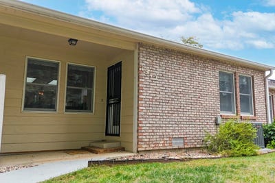 /international/us/1942-w-17th-st-loveland-co-110120070001/