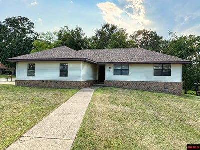 /international/us/3208-turnage-trail-mountain-home-ar-110101113205/
