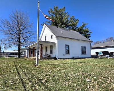 /international/us/560-bridge-street-mooresville-in-110105199369/