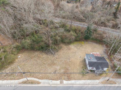 /international/us/817-w-main-street-williamston-nc-110105292273/