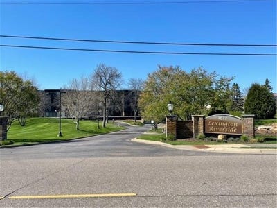 /international/us/1077-sibley-memorial-highway-lilydale-mn-110099201063/