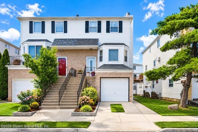 /international/us/309-travis-avenue-staten-island-ny-110108966661/?lang=es