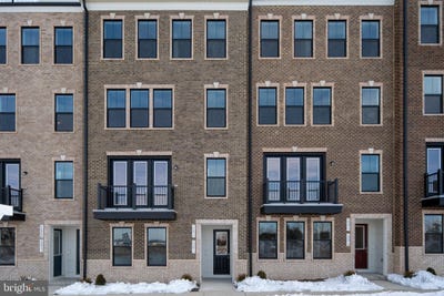 /international/us/20873-murry-falls-terrace-ashburn-va-110102141137/