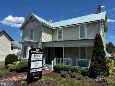 /international/us/609-s-main-street-culpeper-va-110108172685/