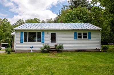 /international/us/130-davis-road-fairfield-me-110099987396/?lang=es