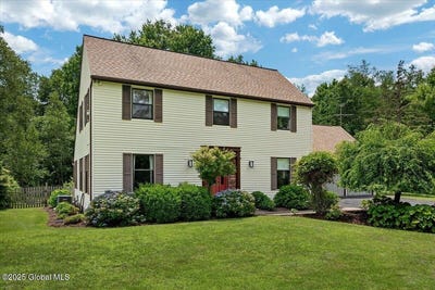 /international/us/58-waters-road-schodack-ny-110100778142/