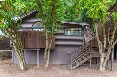 /international/us/14999-foothill-blvd-guerneville-ca-110108384131/