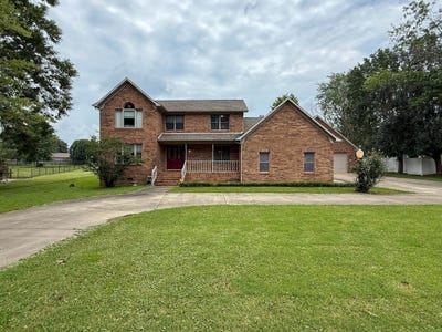 /international/us/9-park-place-paducah-ky-110100949893/