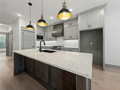 /international/us/21-ironside-lane-bella-vista-ar-110120625540/