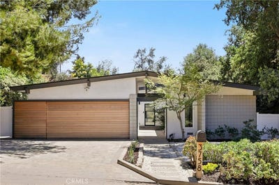 /international/us/3758-alzada-road-altadena-ca-110101235070/