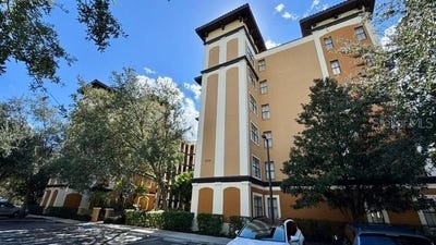 /international/us/12538-floridays-resort-drive-orlando-fl-110120770641/