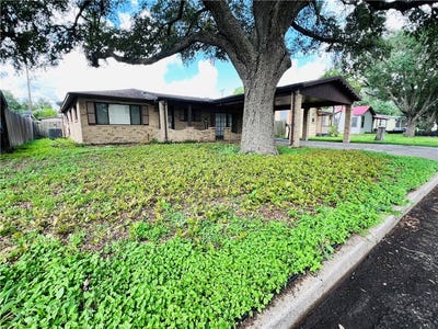 /international/us/762-glendale-street-alice-tx-110108544870/