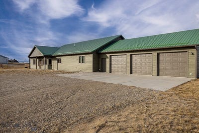 /international/us/15-sagebrush-trail-white-sulphur-springs-mt-110105508681/