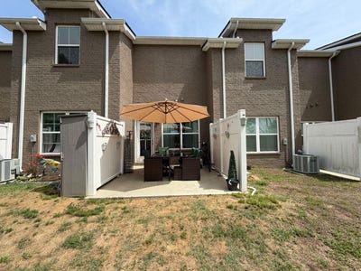 /international/us/967-horse-mountain-rd-shelbyville-tn-110107898971/