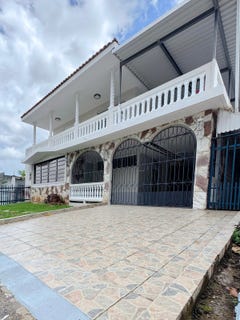 /international/pr/calle-5-urb-santa-monica-bayamon-bayamon-110108179208/