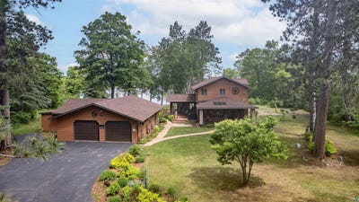 /international/us/10399-e-fire-lane-rd-solon-springs-wi-110108768206/