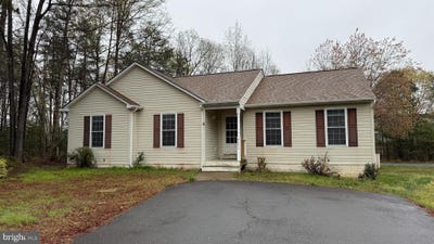 /international/us/8607-leslie-court-fredericksburg-va-110108062980/