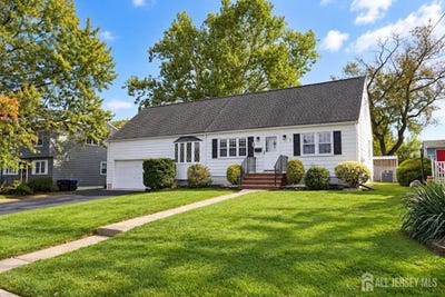 /international/us/24-helena-street-east-brunswick-nj-110120587227/