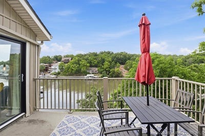 /international/us/145-indian-point-drive-osage-beach-mo-110108347971/
