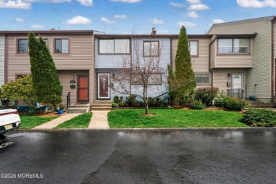 /international/us/424-tall-oak-lane-hillsborough-nj-110108165011/