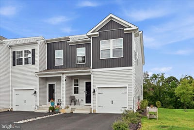 /international/us/121-tudor-street-coatesville-pa-110110061815/