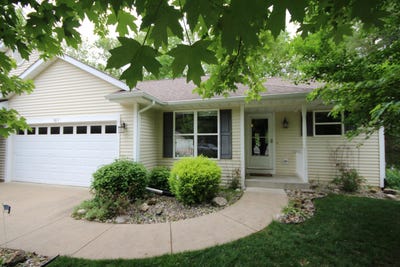 /international/us/9671-palmetto-court-portage-mi-110108197410/