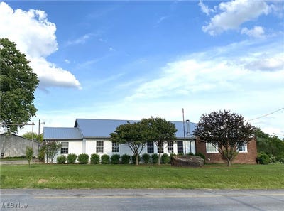 /international/us/1218-s-honeytown-road-wooster-oh-110101053183/