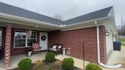 /international/us/6726-woods-mill-dr-louisville-ky-110106312407/