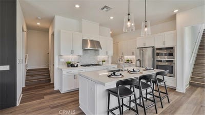 /international/us/27404-red-alder-lane-valencia-ca-110108688302/