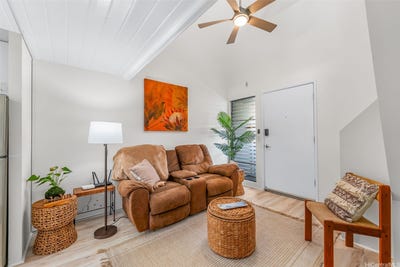 /international/us/2860-waialae-avenue-honolulu-hi-110109156801/
