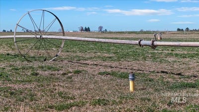 /international/us/235-s-400-w-heyburn-id-110106678652/