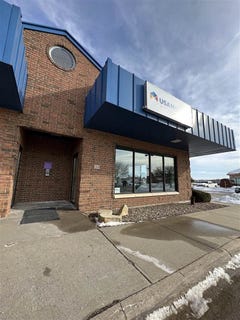 /international/us/56-sturgis-corner-dr-iowacity-ia-110100635296/?lang=zh-tw