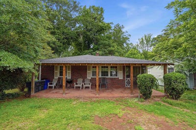 /international/us/216-glenn-road-greenville-sc-110108414386/