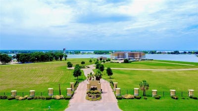 /international/us/9900-northshore-boulevard-corsicana-tx-110101030036/