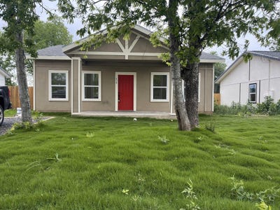 /international/us/610-pecan-valley-dr-san-antonio-tx-110120508966/