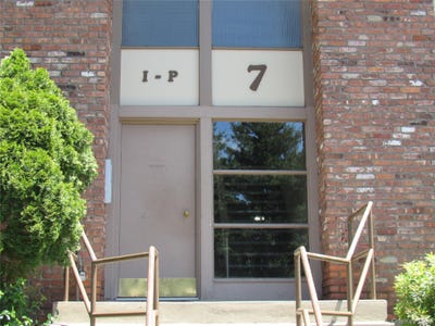/international/us/7-n-james-street-peekskill-ny-110108798962/