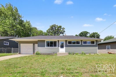 /international/us/323-lorene-street-wayland-mi-110108873930/