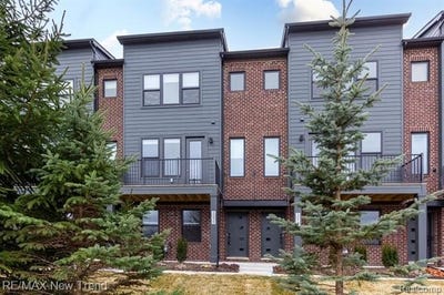 /international/us/3035-hydrangea-lane-pittsfield-twp-mi-110108470008/